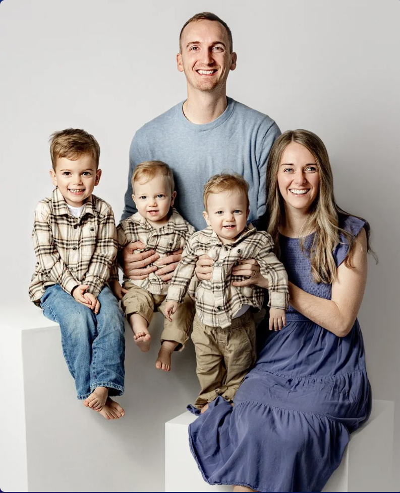 Tracy Lownsberry with his wife and three children